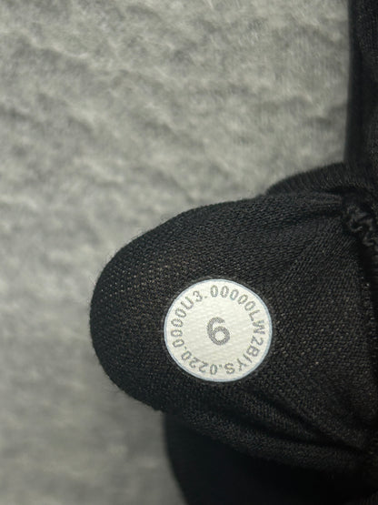 Lululemon Invigorate Bra Long Line Size 6 Black