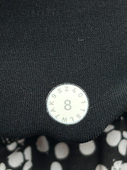 Lululemon Run Times Short II 4" Size 8 Chirasu Black / Chirakasu Alpine White