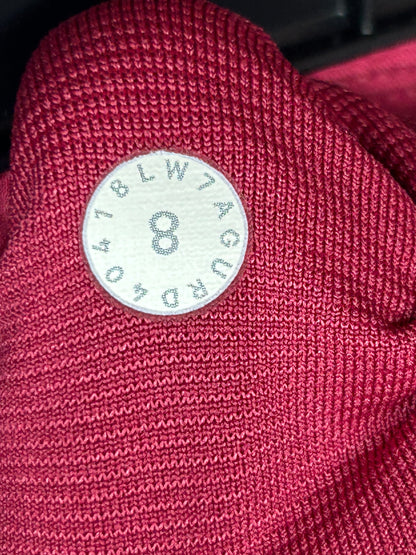 Lululemon Hotty Hot Short II 2.5" Size 8 Violet Red