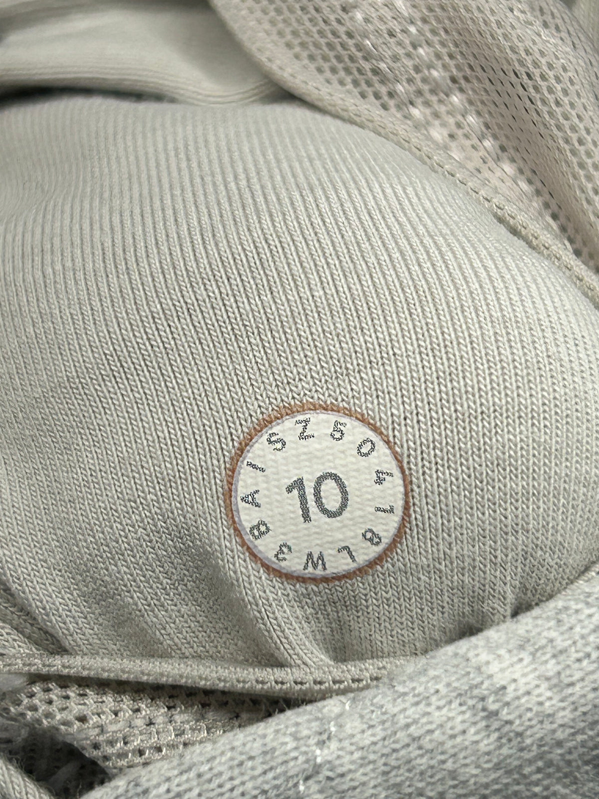 Lululemon Forever Warm Pullover Size 10 Heathered Vapor