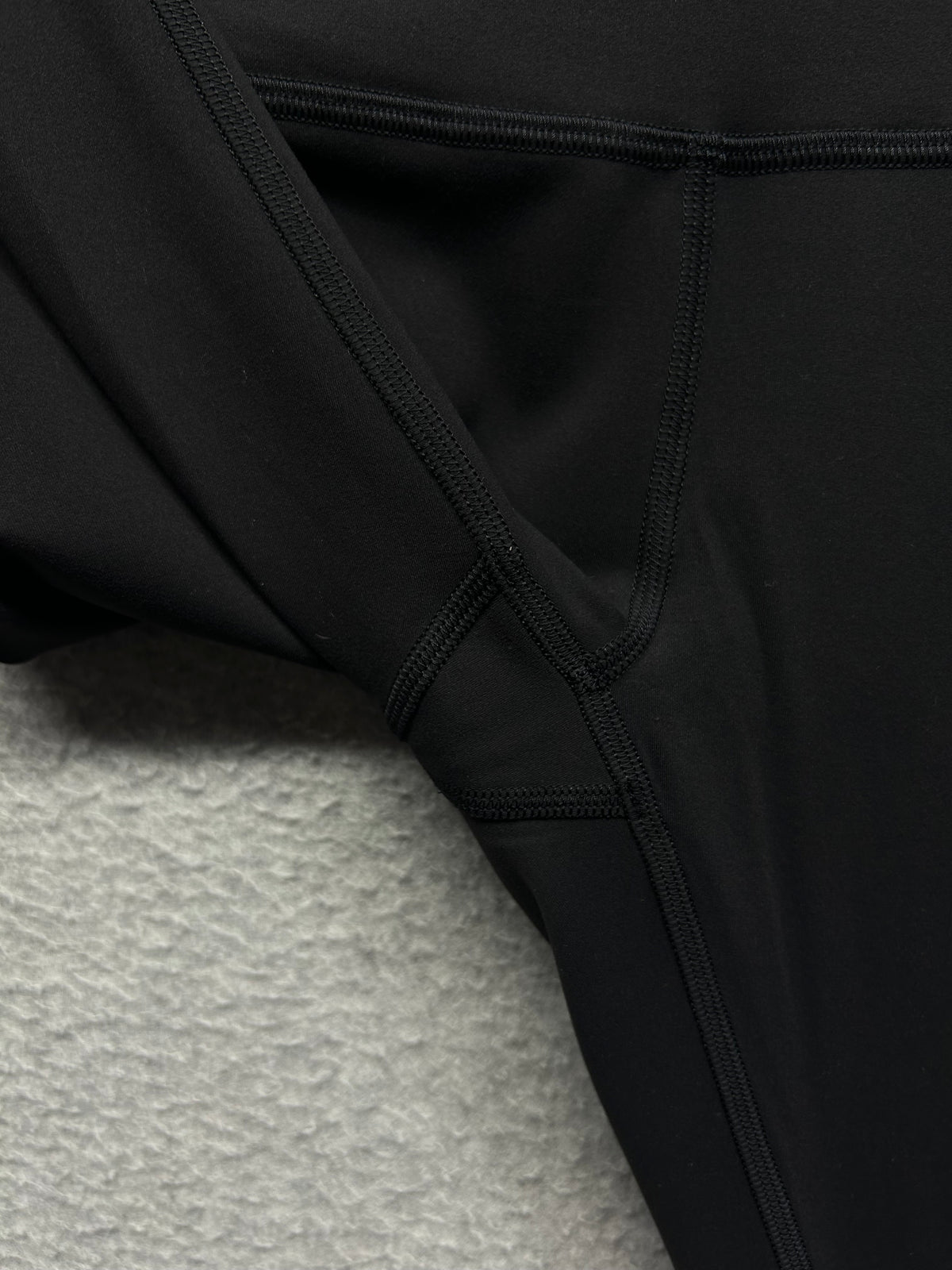 Lululemon Wunder Train High-Rise Tight 25" Size 4 Black