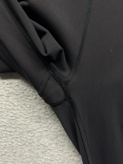 Lululemon In Movement Tight 25" Everlux Size 4 Black