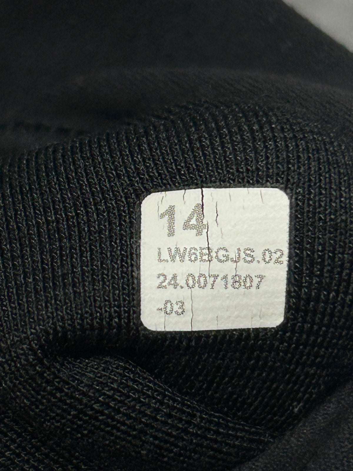 Lululemon Align Crop 23" Size 14 Black