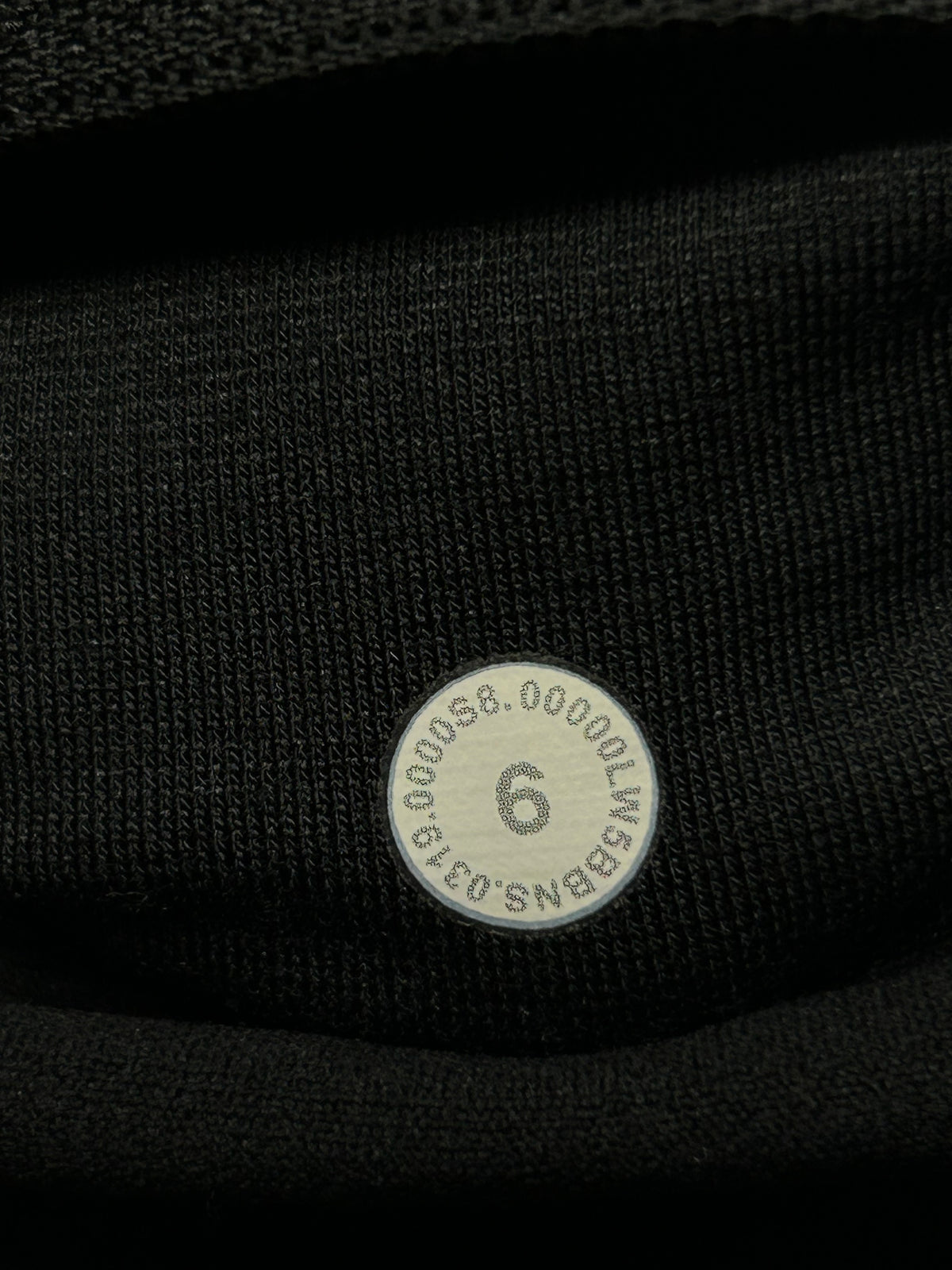Lululemon Zoned In Tight 27" Size 6 Black (First Release)