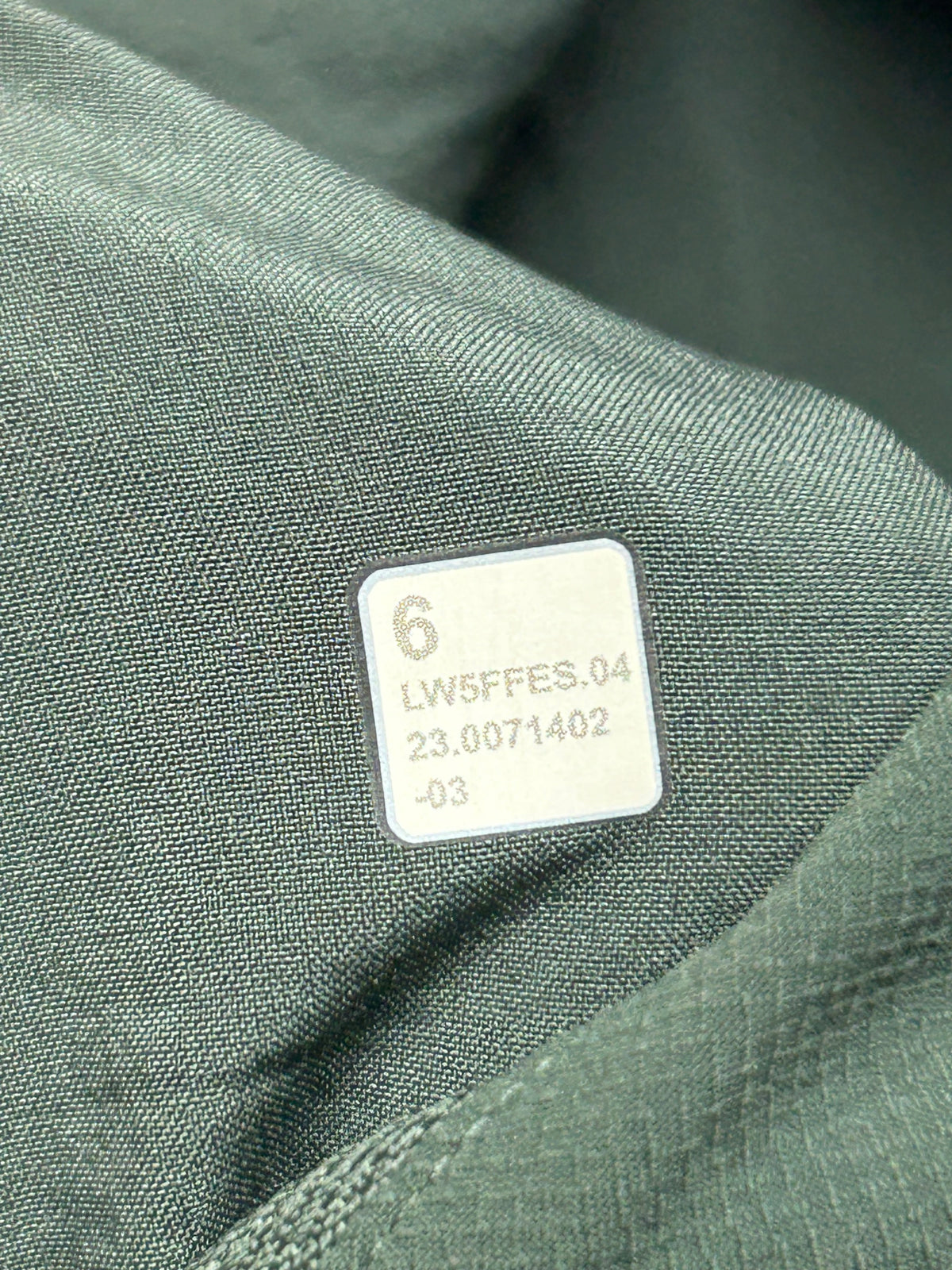 Lululemon License to Train High-Rise Pant Size 6 Dark Forest