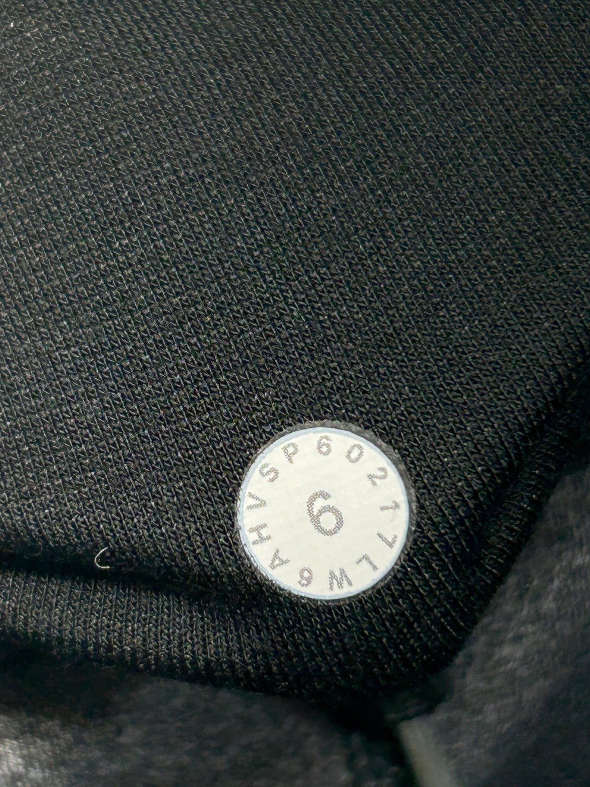 Lululemon Train Times Crop (17") Size 6 Heathered Black / Black