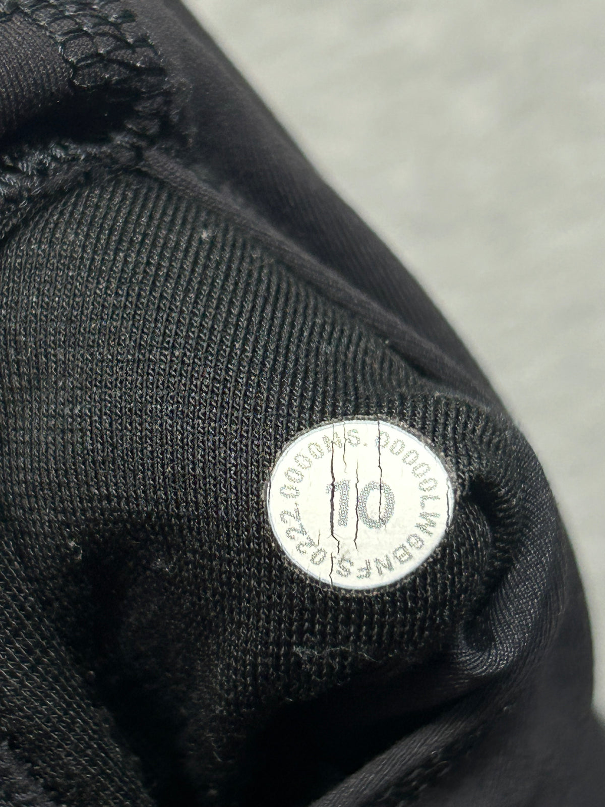 Lululemon Wunder Train High-Rise Crop 23" Size 10 Black Granite