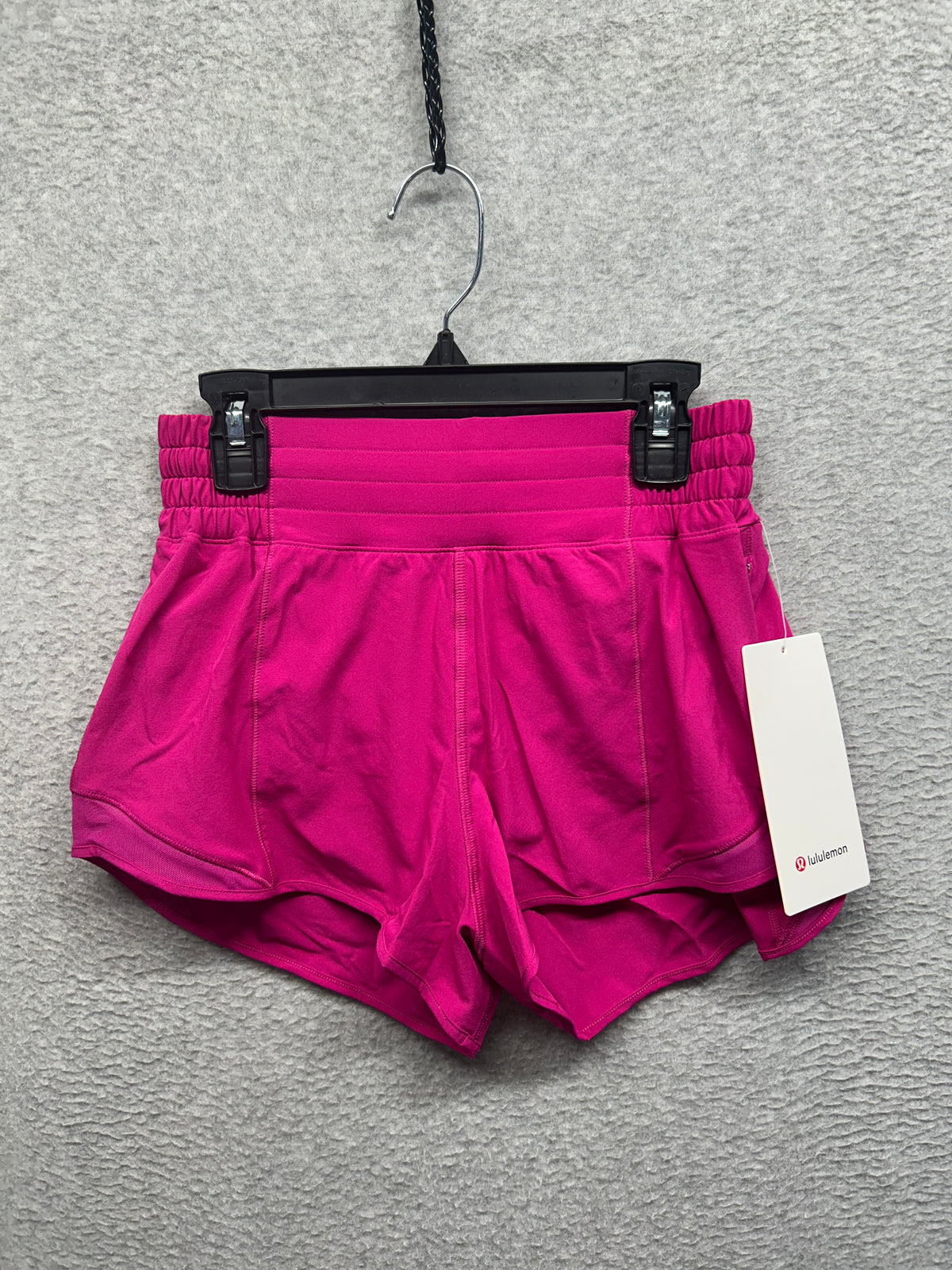 Lululemon Hotty Hot High-Rise Lined Short 2.5" Pink Flare