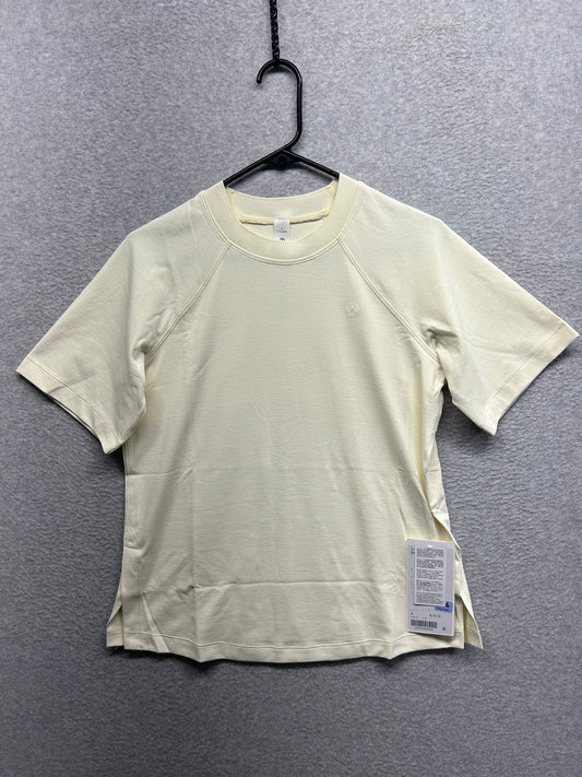 Lululemon Back Vent T-Shirt Size 4 Sundance Yellow