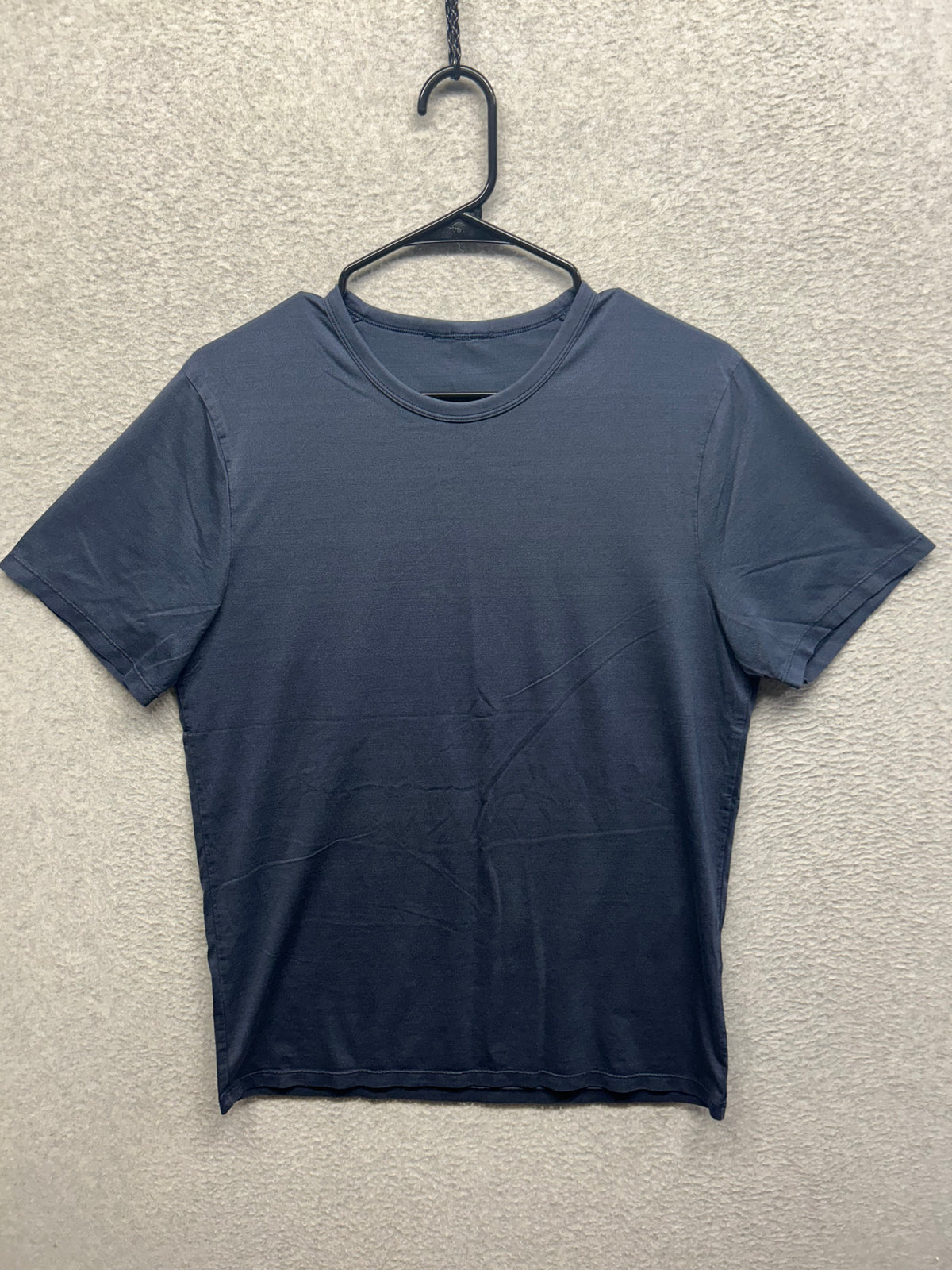 Lululemon The Fundamental T-Shirt Size Medium Iron Blue