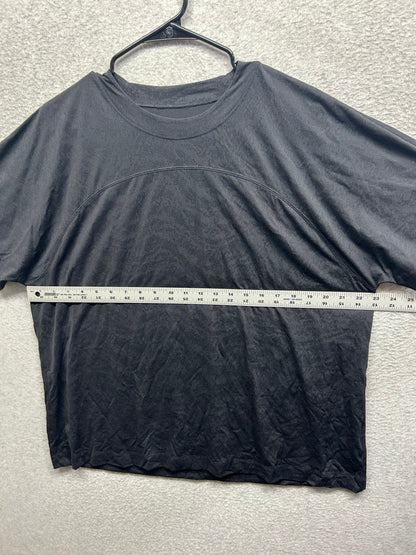 Lululemon Textured Short Sleeve Shirt Size 14+ Black Camo