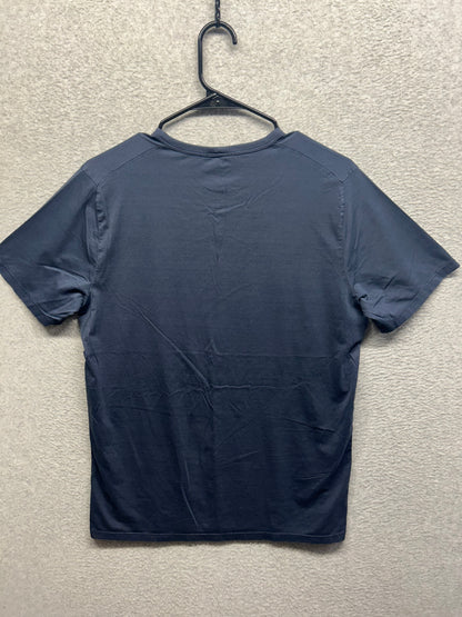 Lululemon The Fundamental T-Shirt Size Medium Iron Blue