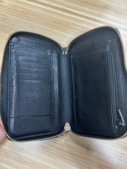Gucci Soho Zip Wallet