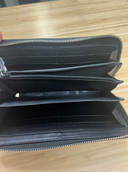 Gucci Guccissima Round Zipper Long Wallet