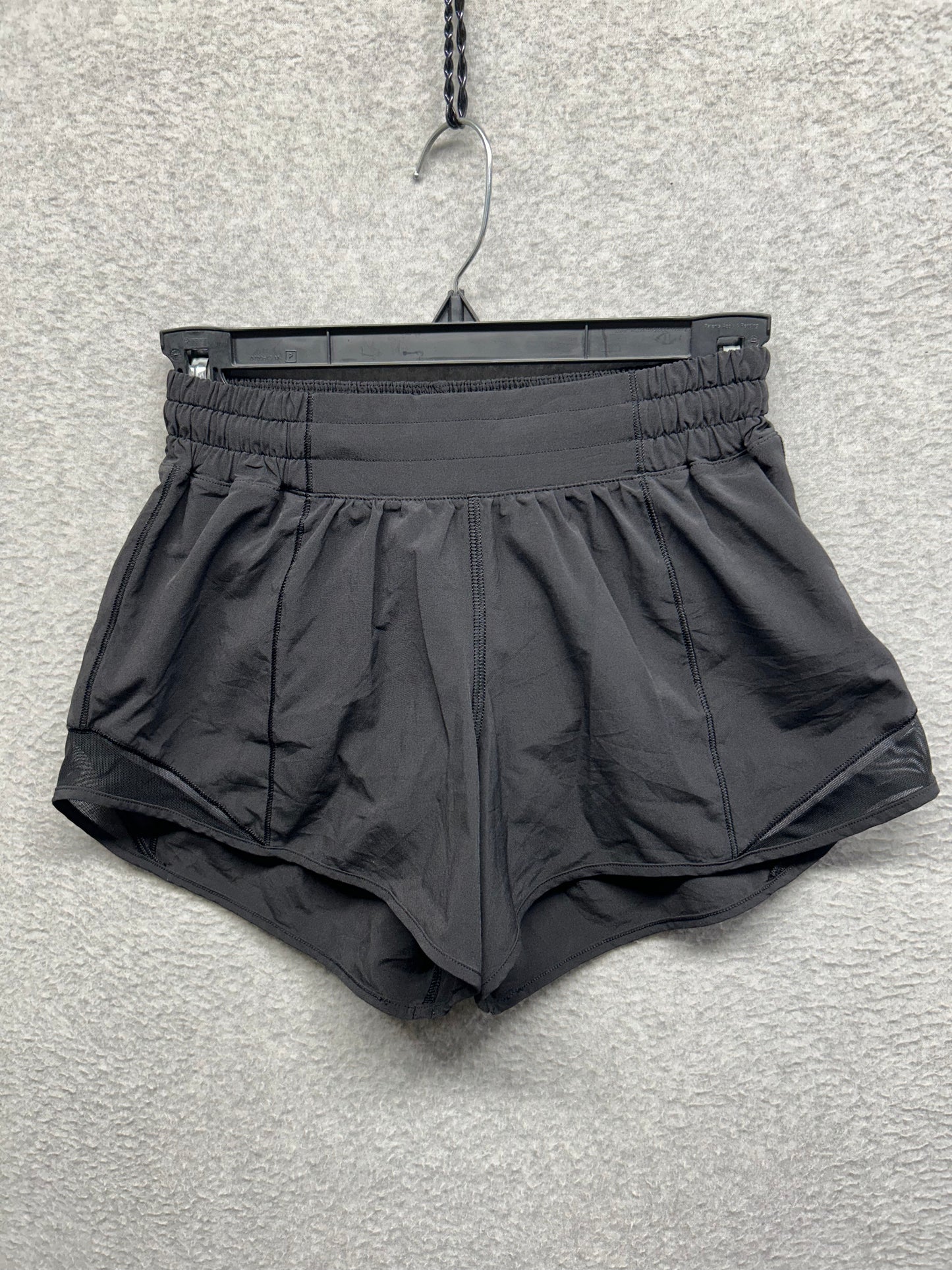 Lululemon Hotty Hot Short II 4" Size 4 Black