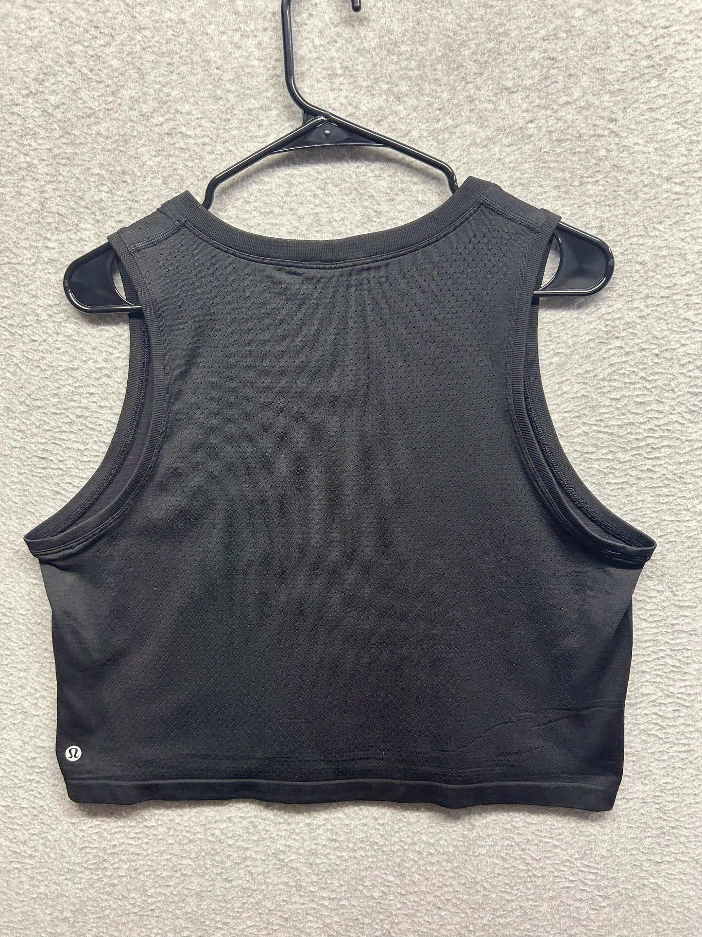 Lululemon Swiftly Breathe Crop Tank Size 10 Black