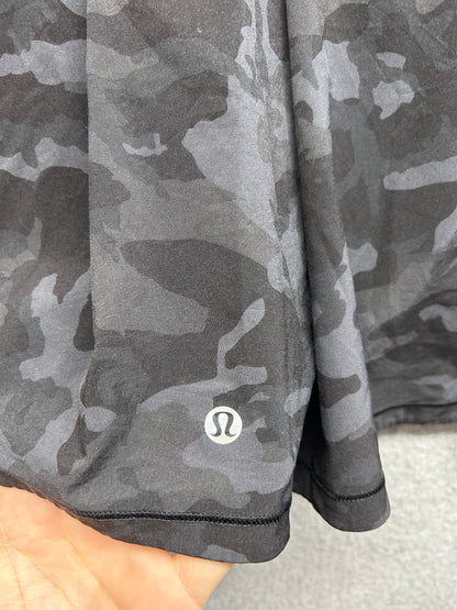 Lululemon Pace Rival Skirt Tall (No Panels) 15" Size 8 Incognito Camo Multi Black