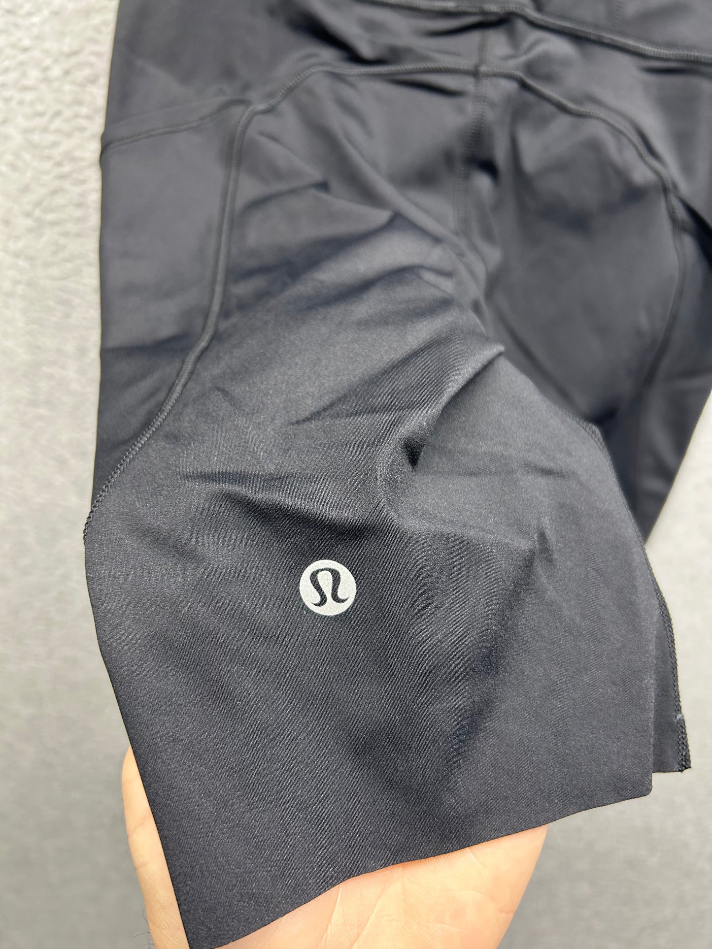 Lululemon Fast And Free Short 10" Size 4 Black