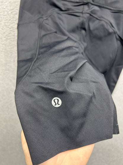 Lululemon Fast And Free Short 10" Size 4 Black