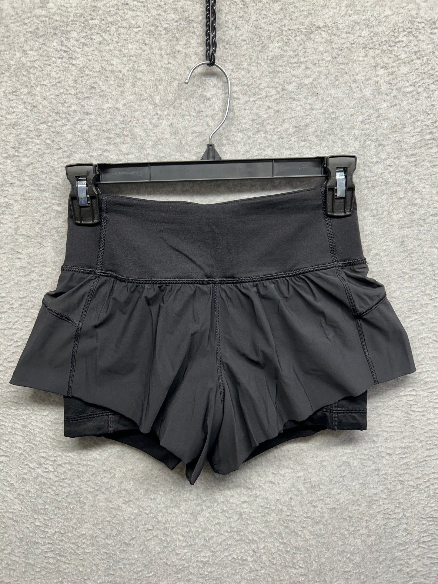 Lululemon Squad Goals Short 3.5" Size 2 Black