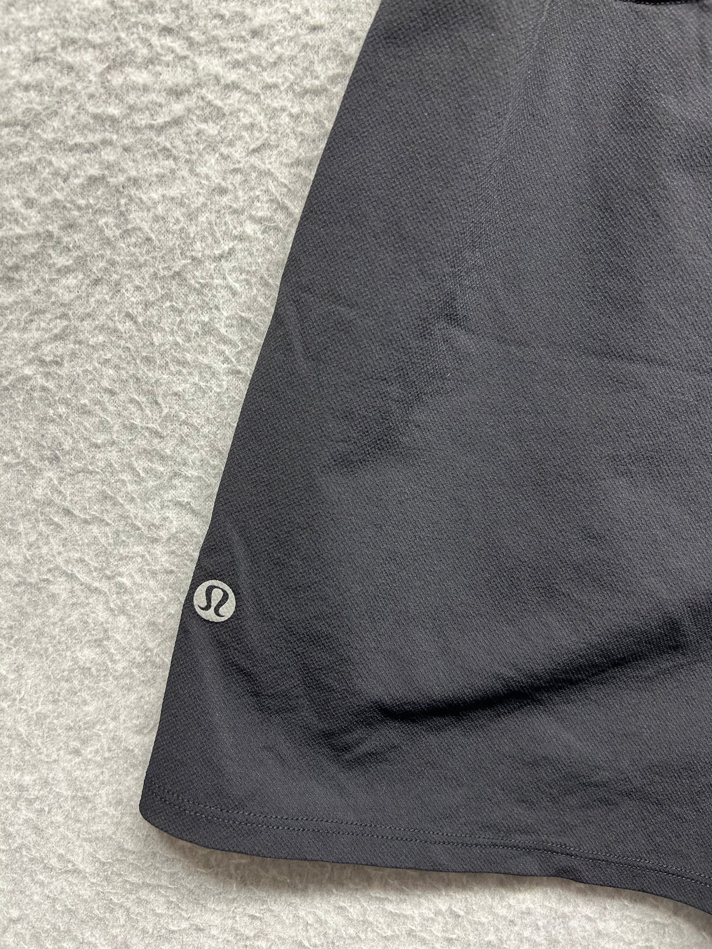 Lululemon License to Train High-Rise Short 4" Size 10 Black