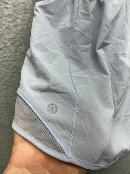 Lululemon Hotty Hot Short Long 4" Size 6 Blue Linen