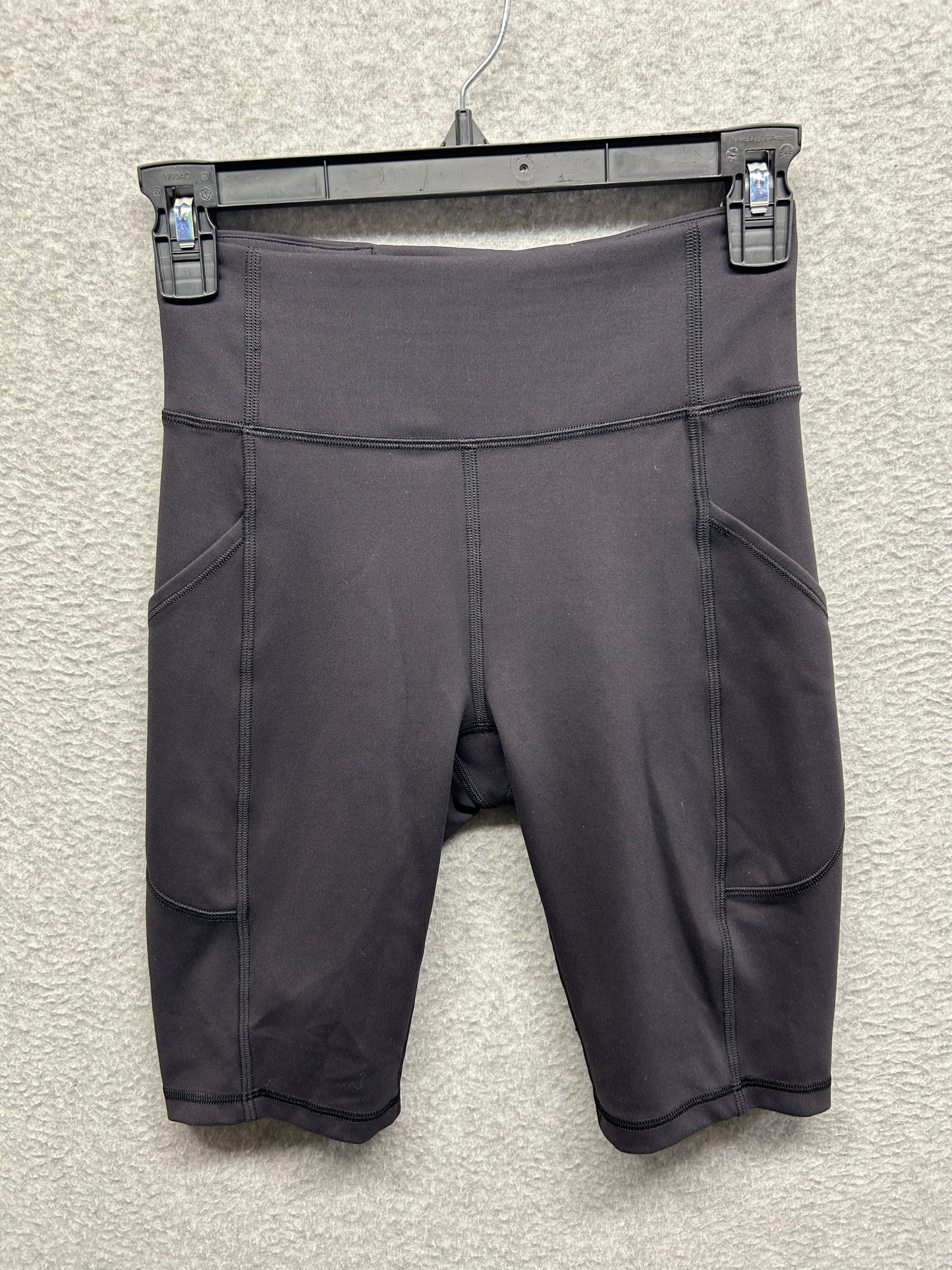 Lululemon Invigorate High-Rise Short 10" Size 4 Black