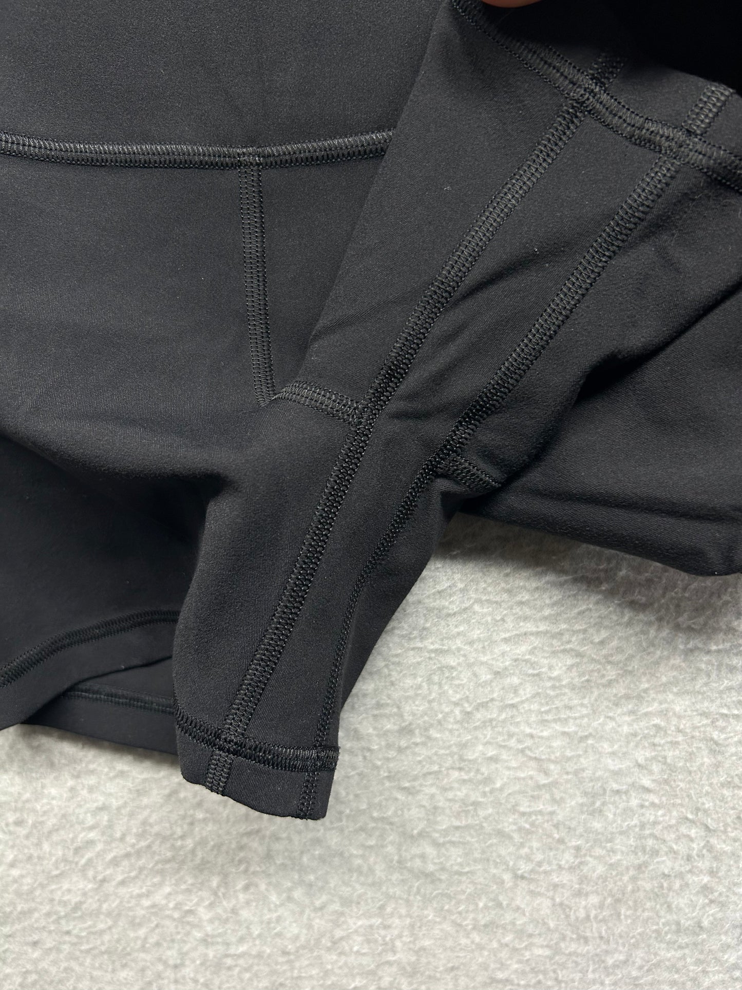 Lululemon Align High-Rise Short 4" Size 4 Black (Square Dot)