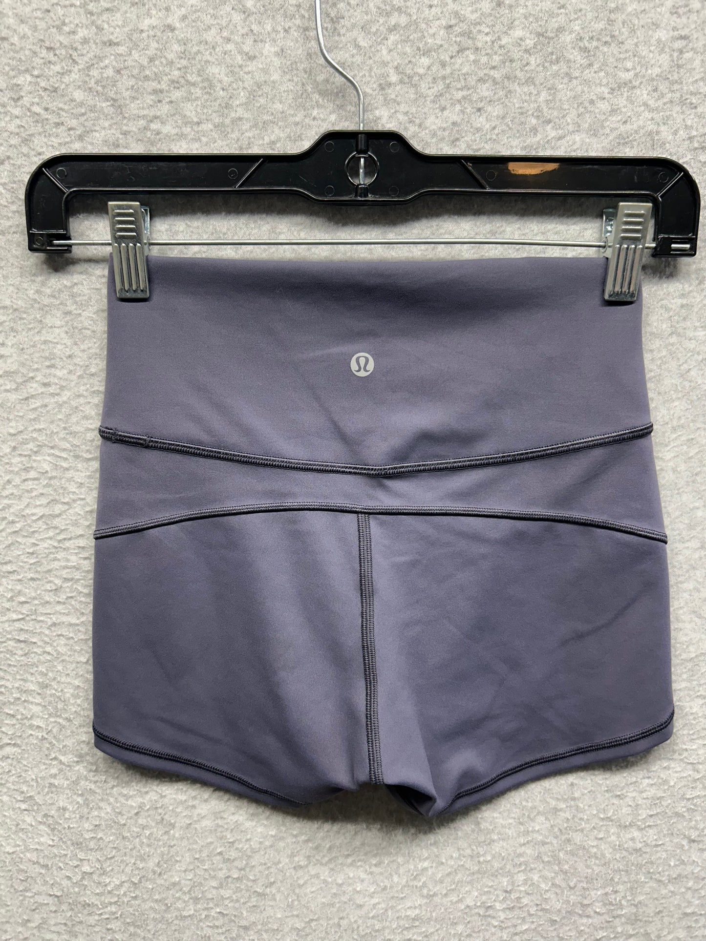 Lululemon In Movement Short Everlux 2.5" Size 4 Moonwalk