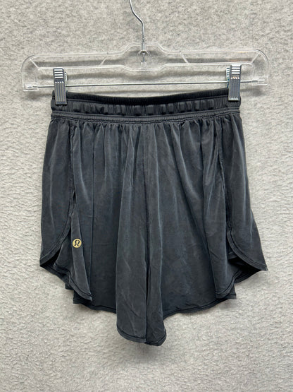 Lululemon Principal Dancer Short 3" Size 2 Black Gold *RARE*