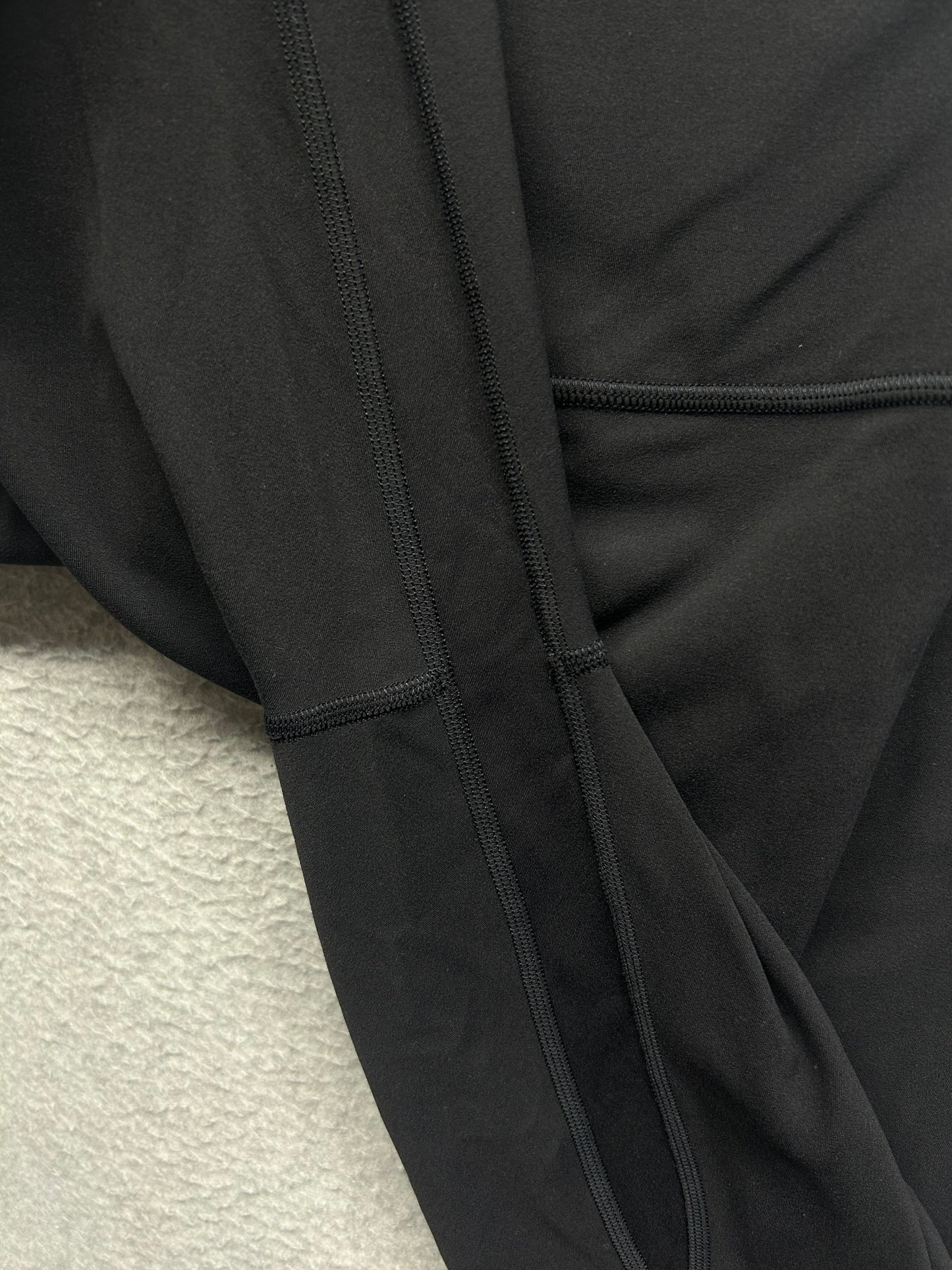 Lululemon Align Super High Rise Short 10" 25 Black