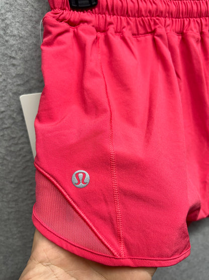 Lululemon Hotty Hot Low-Rise Lined Short 2.5" Size 6 Glaze Pink