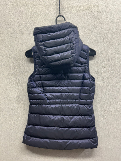 Lululemon Down For It Vest Size 4 Midnight Navy