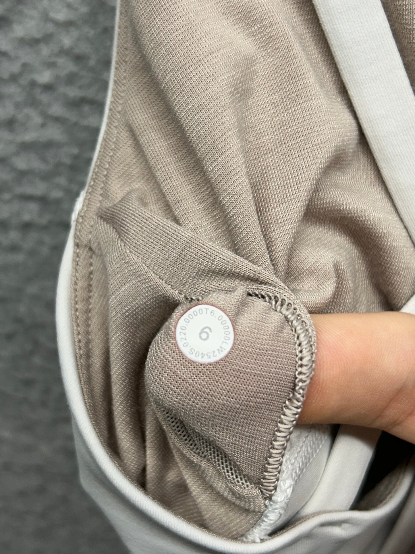 Lululemon Energy Bra Size 6 White