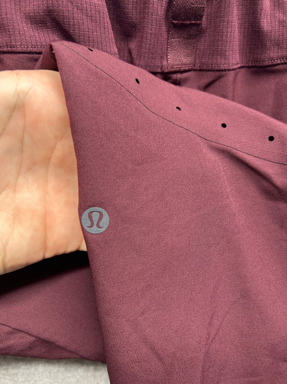 Lululemon License to Train Jogger Size Small Cassis