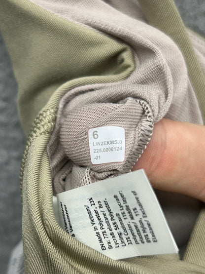 Lululemon Energy Bra Longline Size 6 Compass Khaki (Square Dot)
