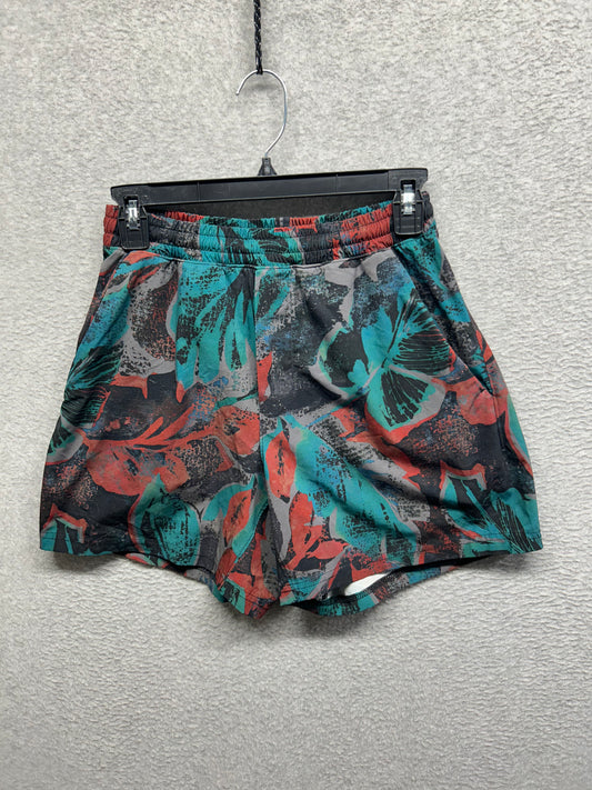 Lululemon Pace Breaker Short 5" Linerless Size Small Tropical Shadow Shark Teal Multi
