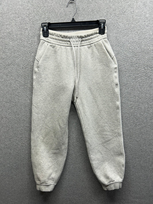 Lululemon Loungeful High-Rise Cropped Jogger Size 2 Heathered Core Ultra Light Grey