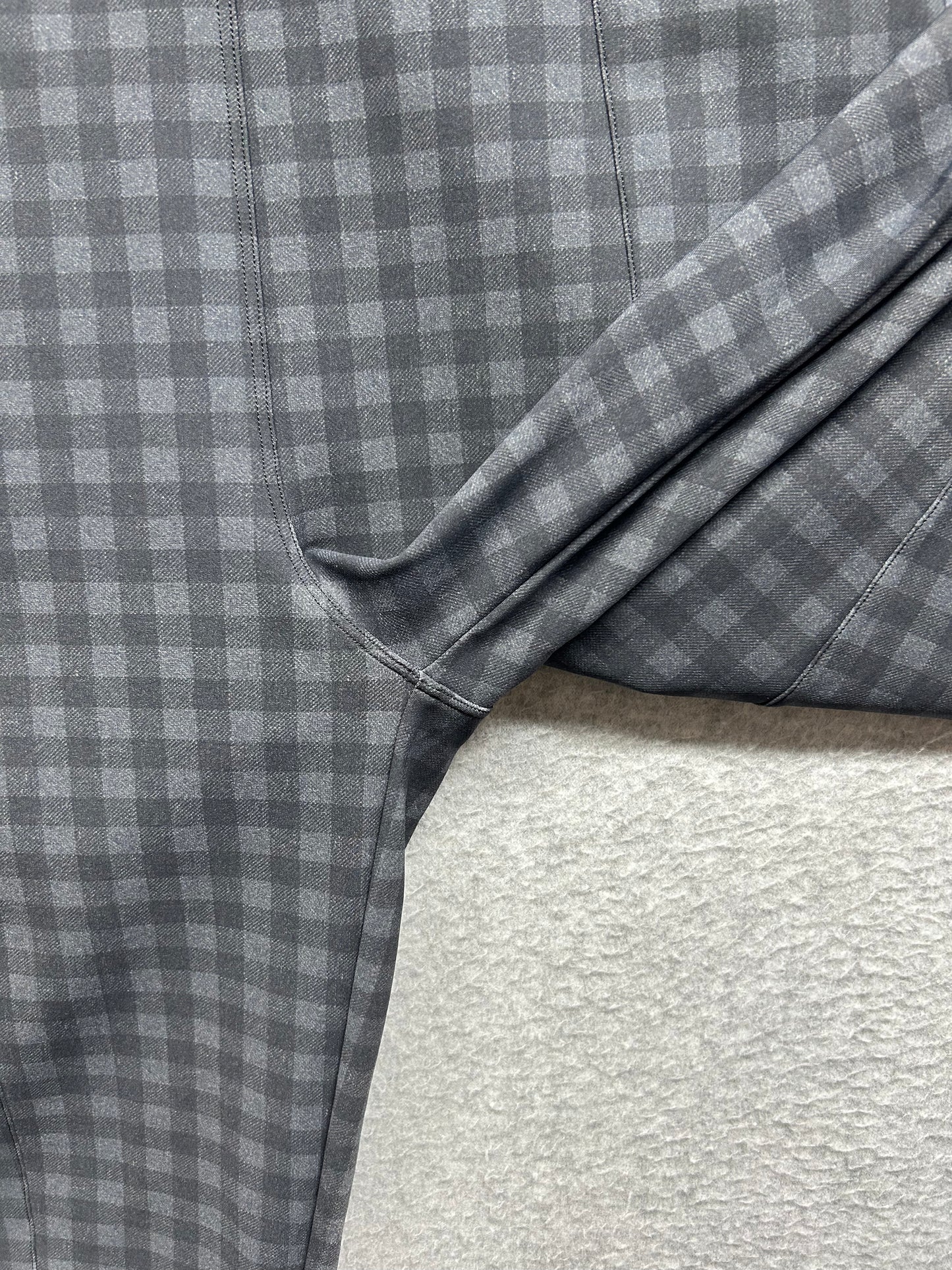 Lululemon Here to There High-Rise 7/8 Pant Size 6 Brighton Buffalo Print Graphite Grey Black