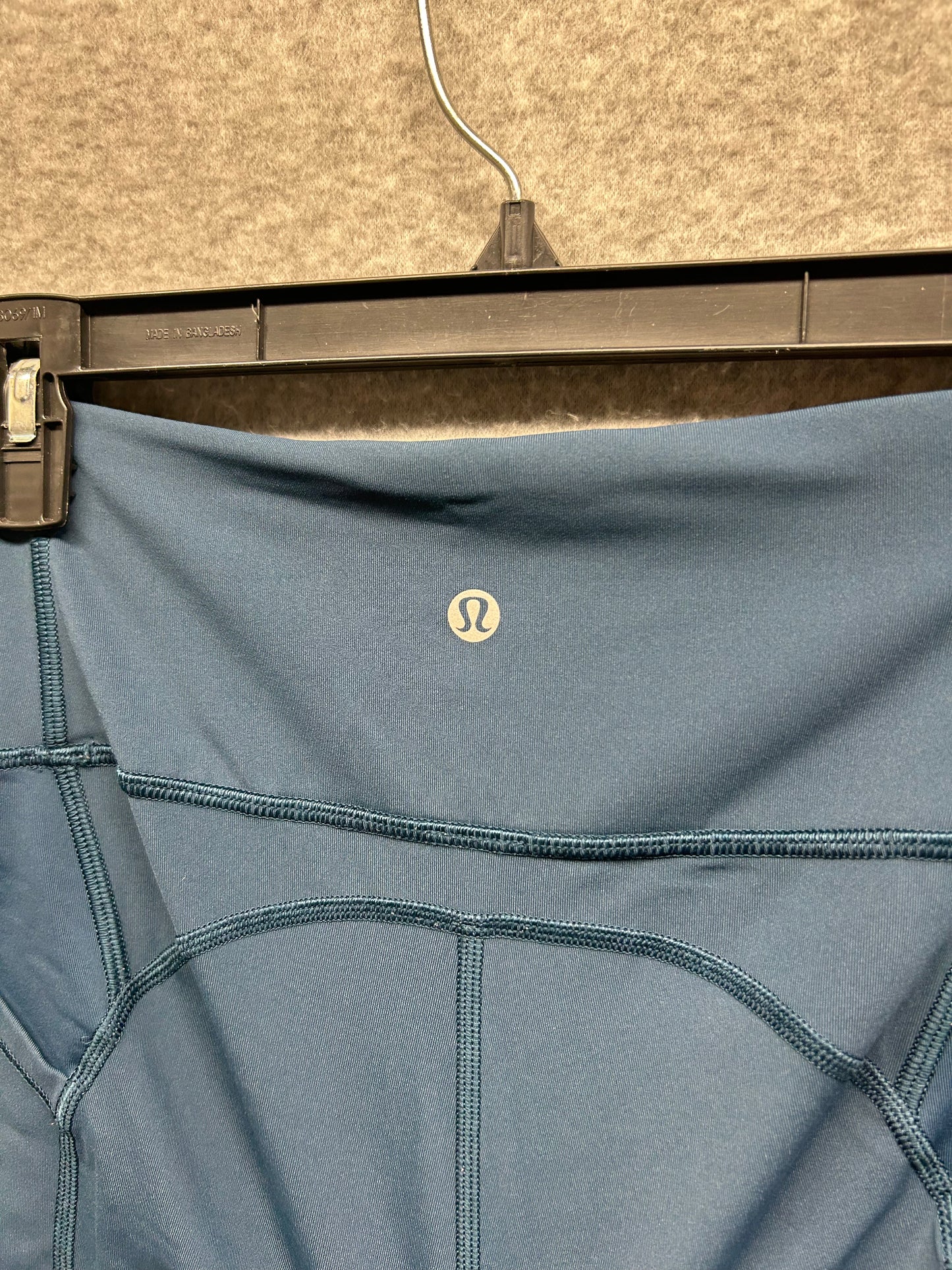 Lululemon All The Right Places Crop II 23" Size 8 Night Diver