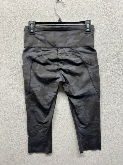 Lululemon Fast & Free Crop II Nulux 19" Size 8 Incognito Camo Multi Grey