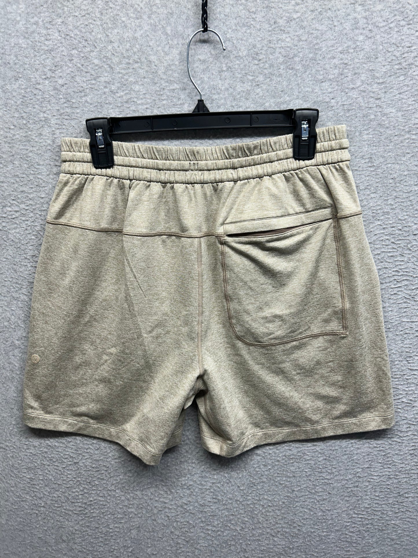 Lululemon Soft Jersey Short 5" Size Medium (Square) Beige