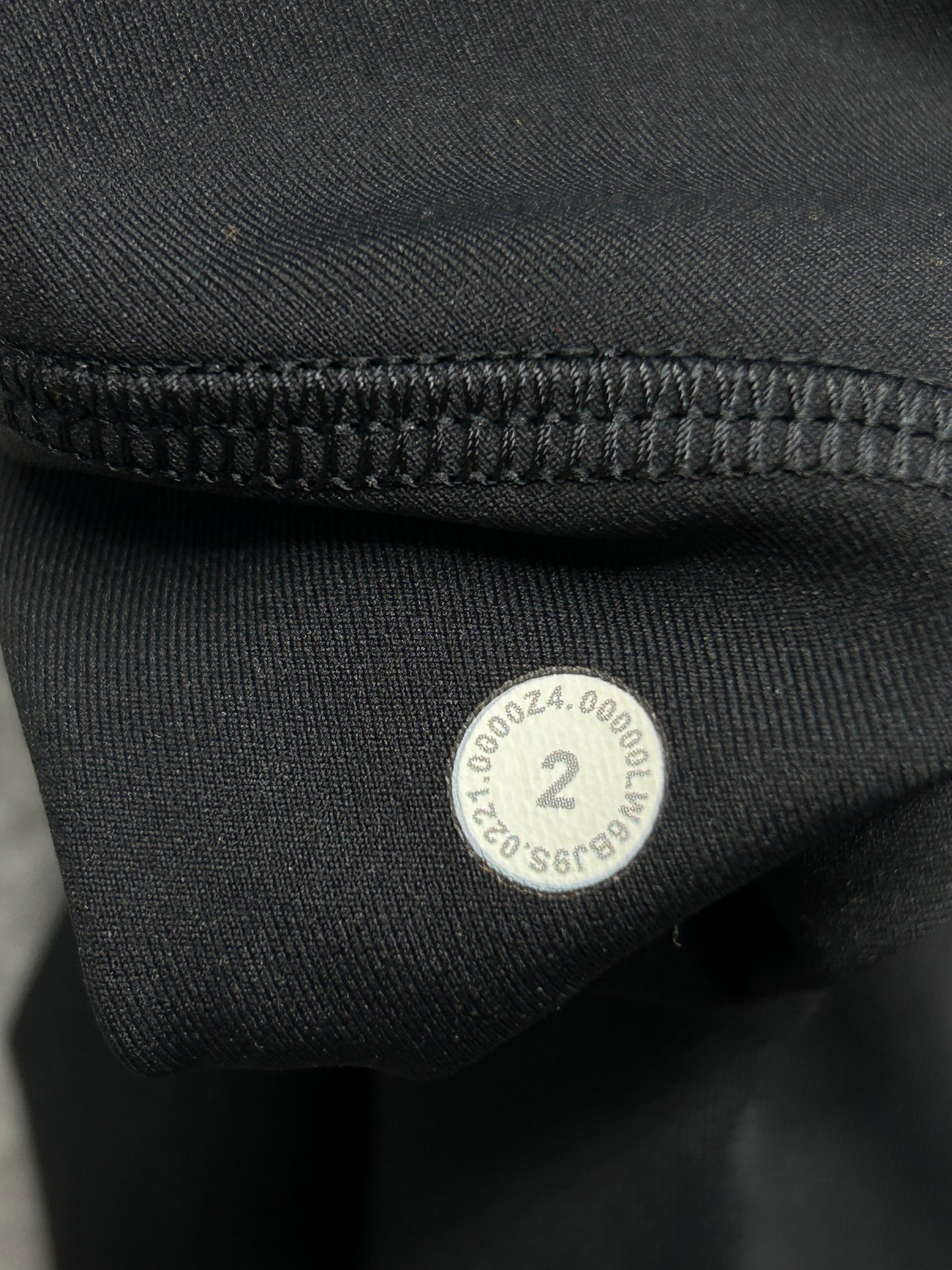 Lululemon Swift Speed High-Rise Crop 21" Size 2 Black