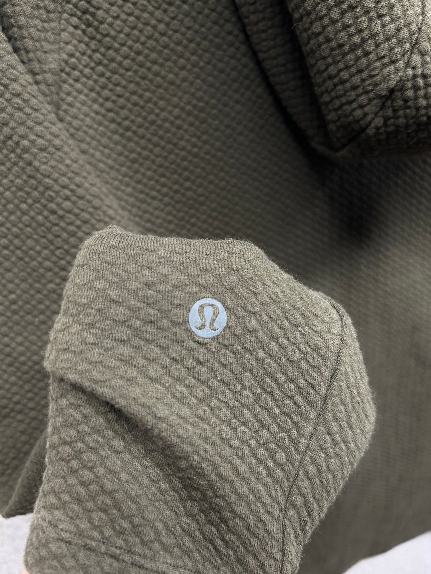 Lululemon At Ease Hoodie Size Medium Smoked Spruce
