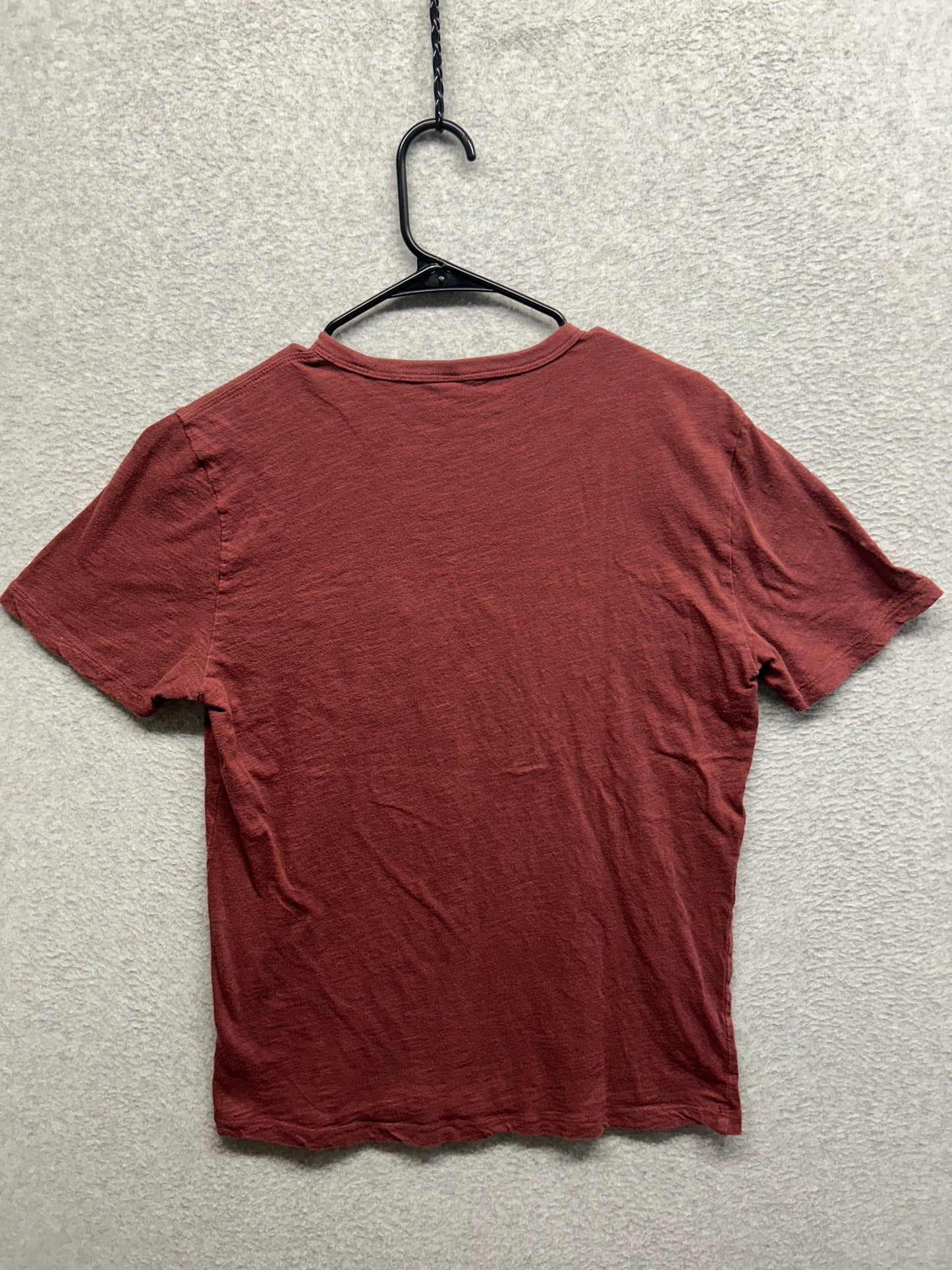 Vuori The Rise Tee Pocket Size Small Red