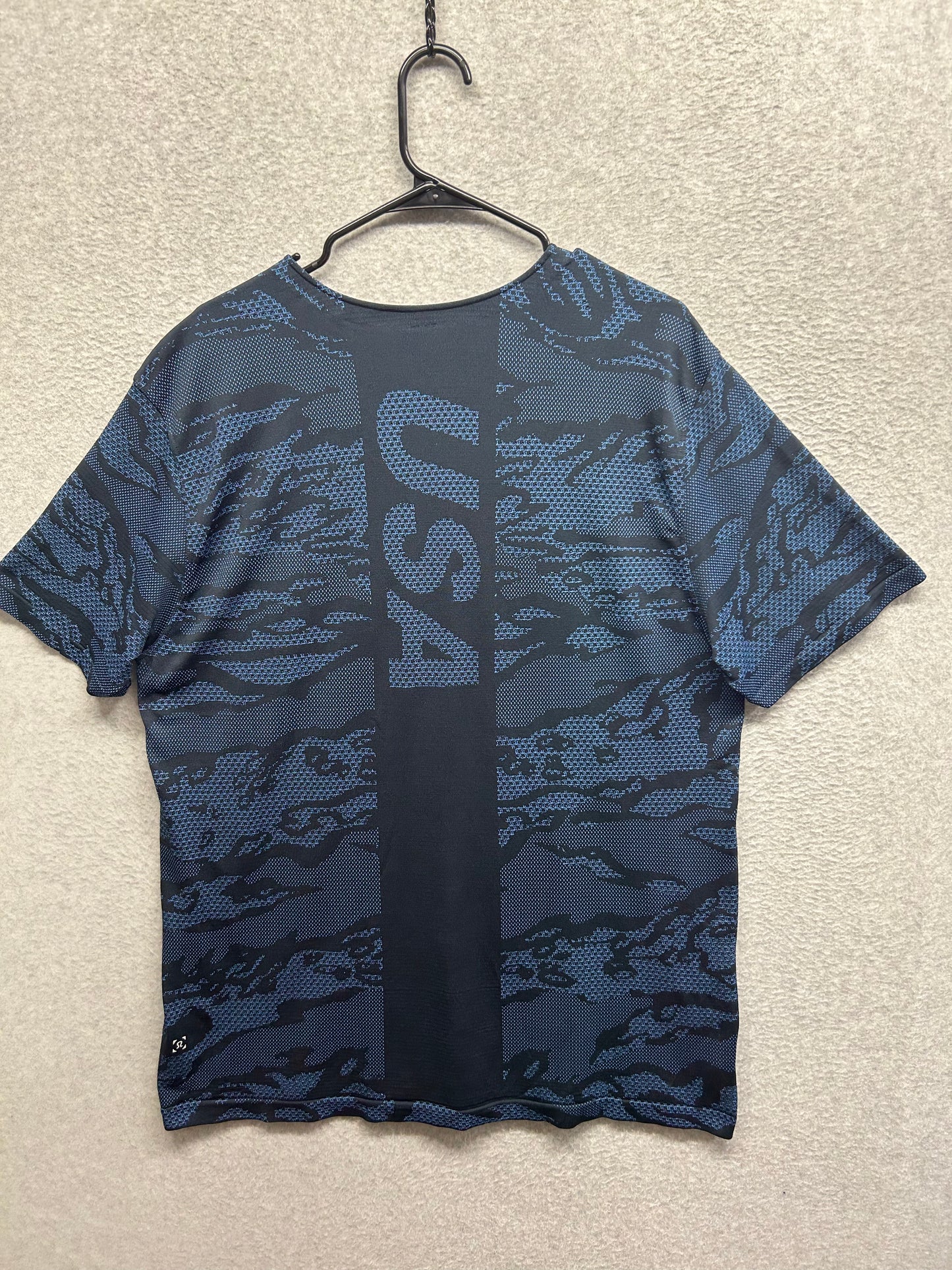Lululemon Metal Vent Breathe Short Sleeve USA Edition Size 2XL Blue Camo