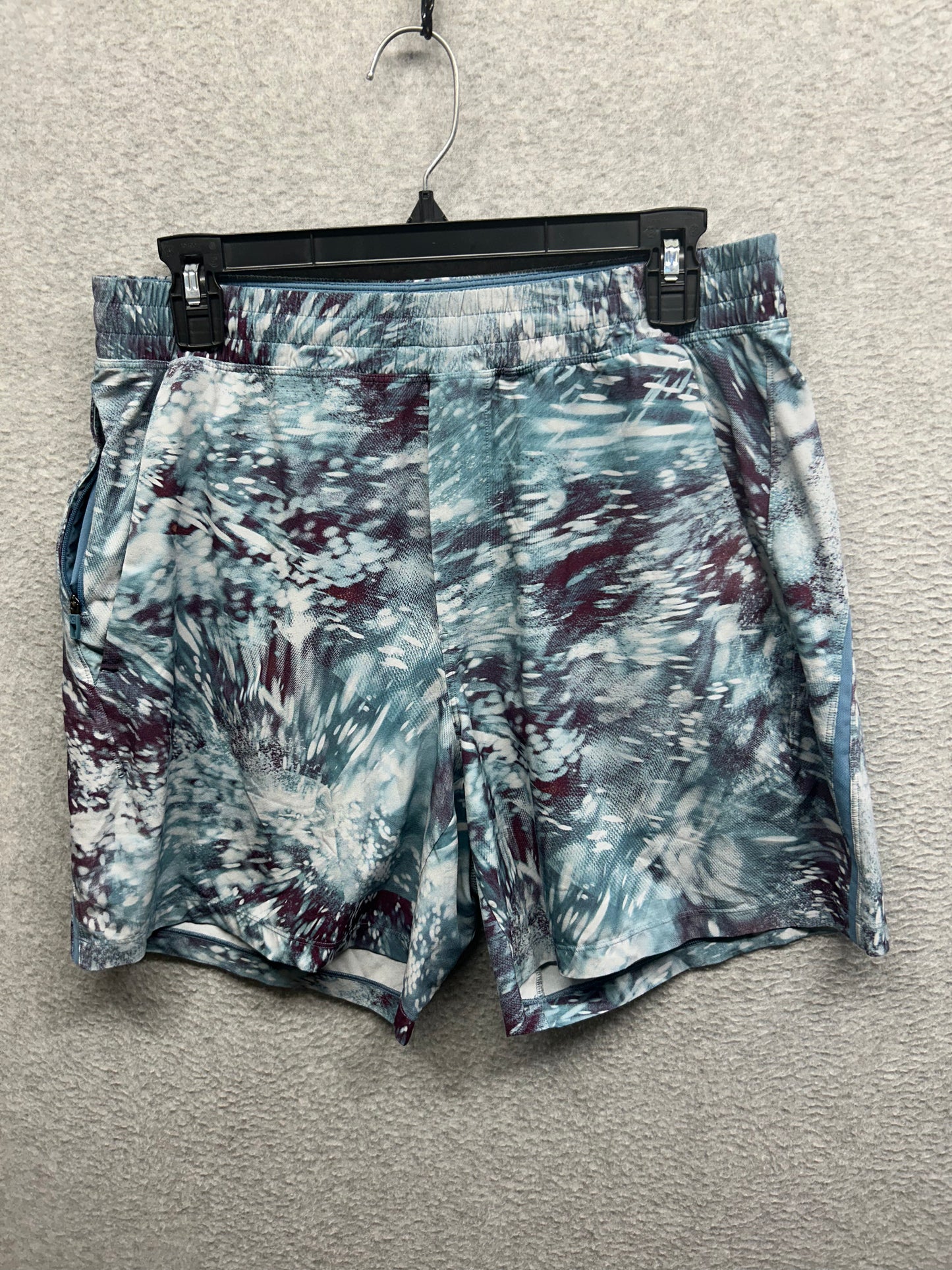 Lululemon Pace Breaker Shorts 7” Size Large Flicker Pace Utility Blue Multi