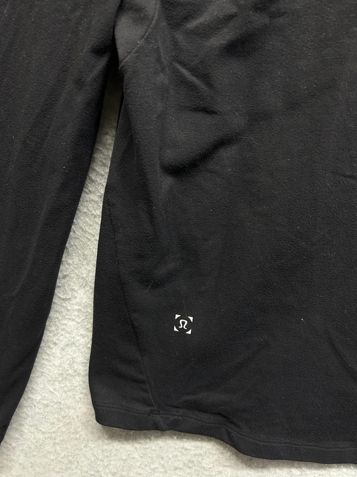 Lululemon Surge Warm 1/2 Zip Size Small Black