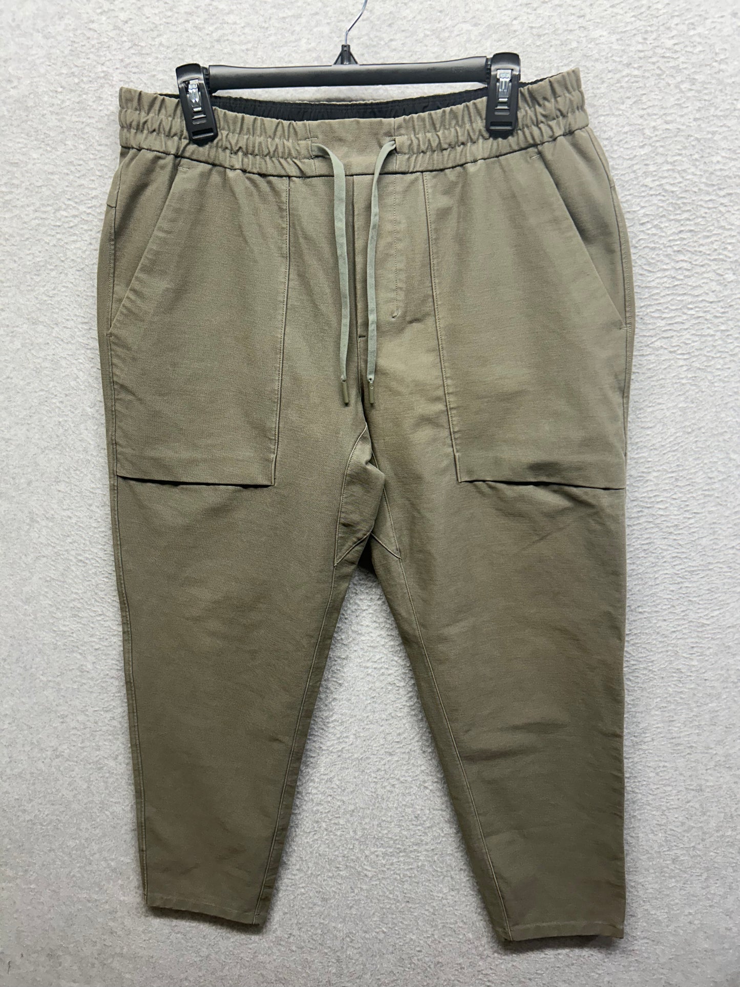 Lululemon Bowline Pant Utilitech 30" Size Large Grey Sage