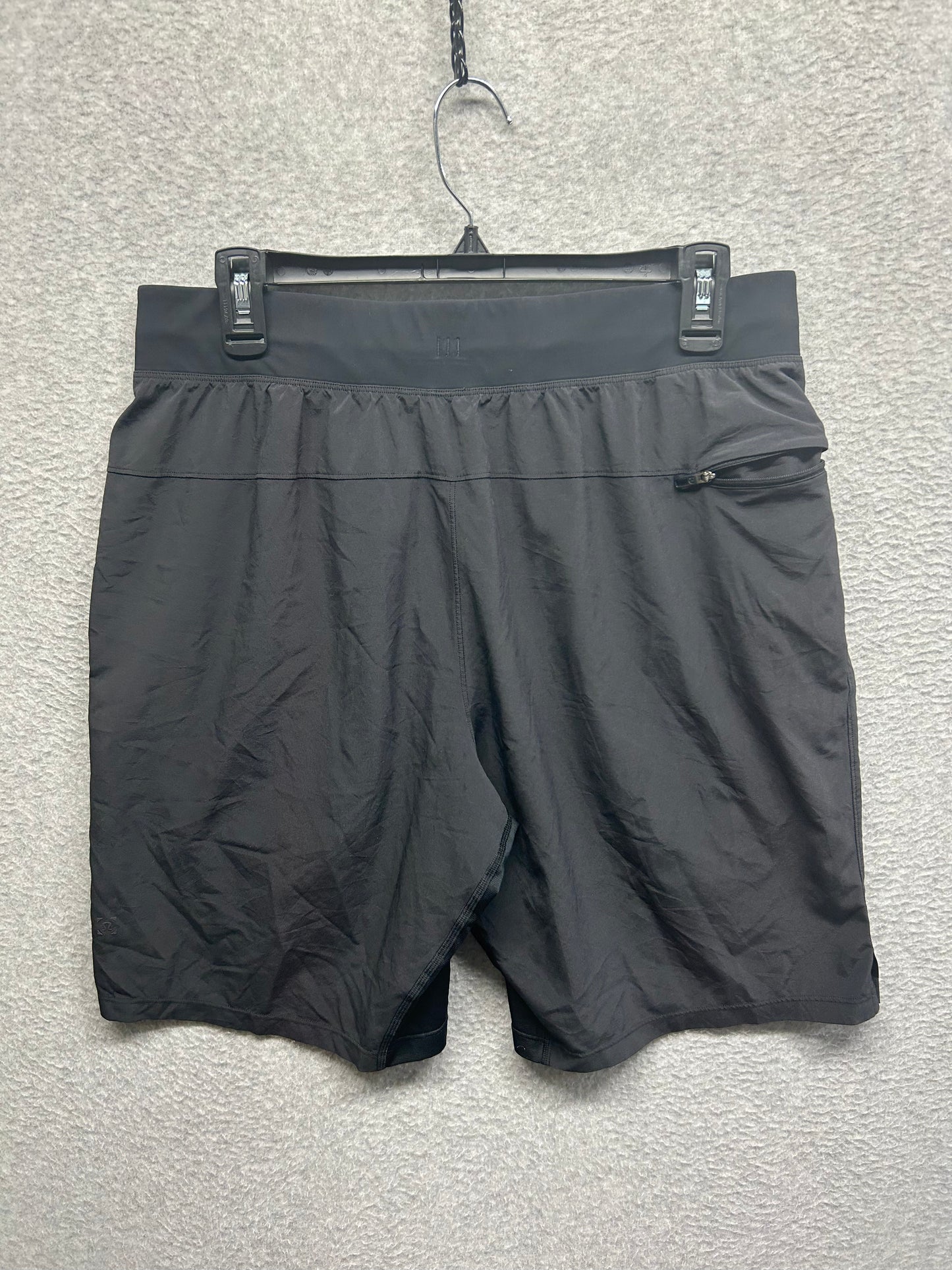 Lululemon Commission Short Slim 9" Size Large Black